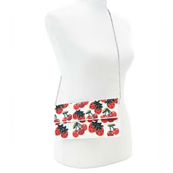 🍓🍒VIRAL SOL and MER Beaded Flap Cherry & Strawberry Clutch & Coin Pouch🍓🍒NWT - Picture 11 of 17